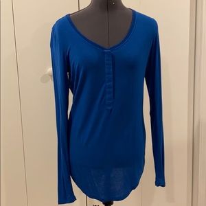 Kit and Ace Long sleeve top